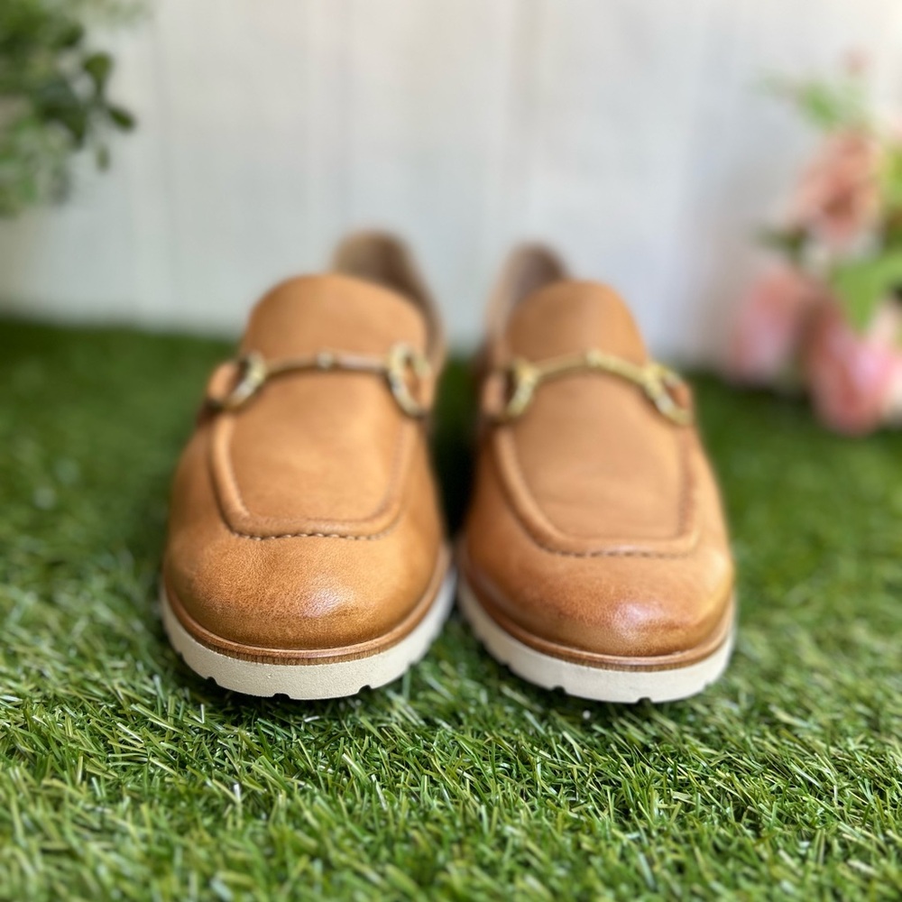 PAUL GREEN
Shay Bit Loafer In Cuoio
Leather/tan
$429 NEW women UK 3.5 US 6 - Picture 7 of 17